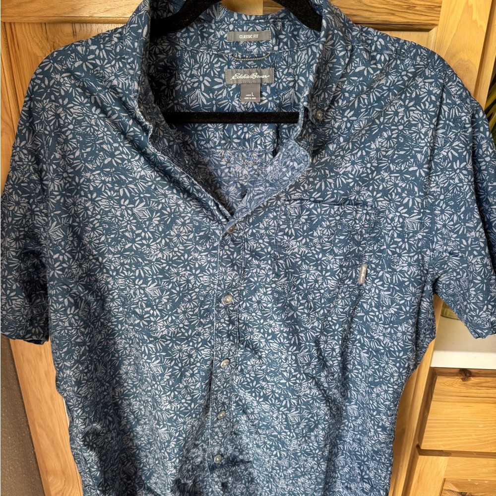 Eddie Bauer Blue Casual Button Down Shirt
